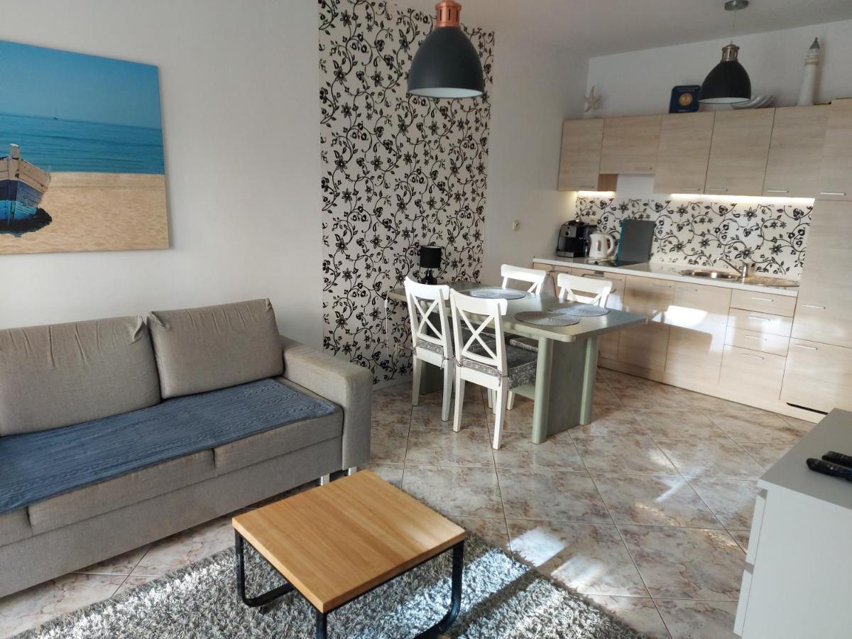 Apartament Portowy Z Garazem, Ul Towarowa Kolobrzeg Exterior photo
